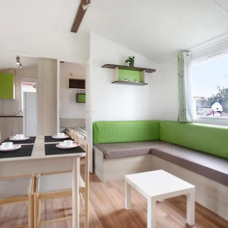 T3 I - 15 Min From Nazare 木屋 帕塔亚什